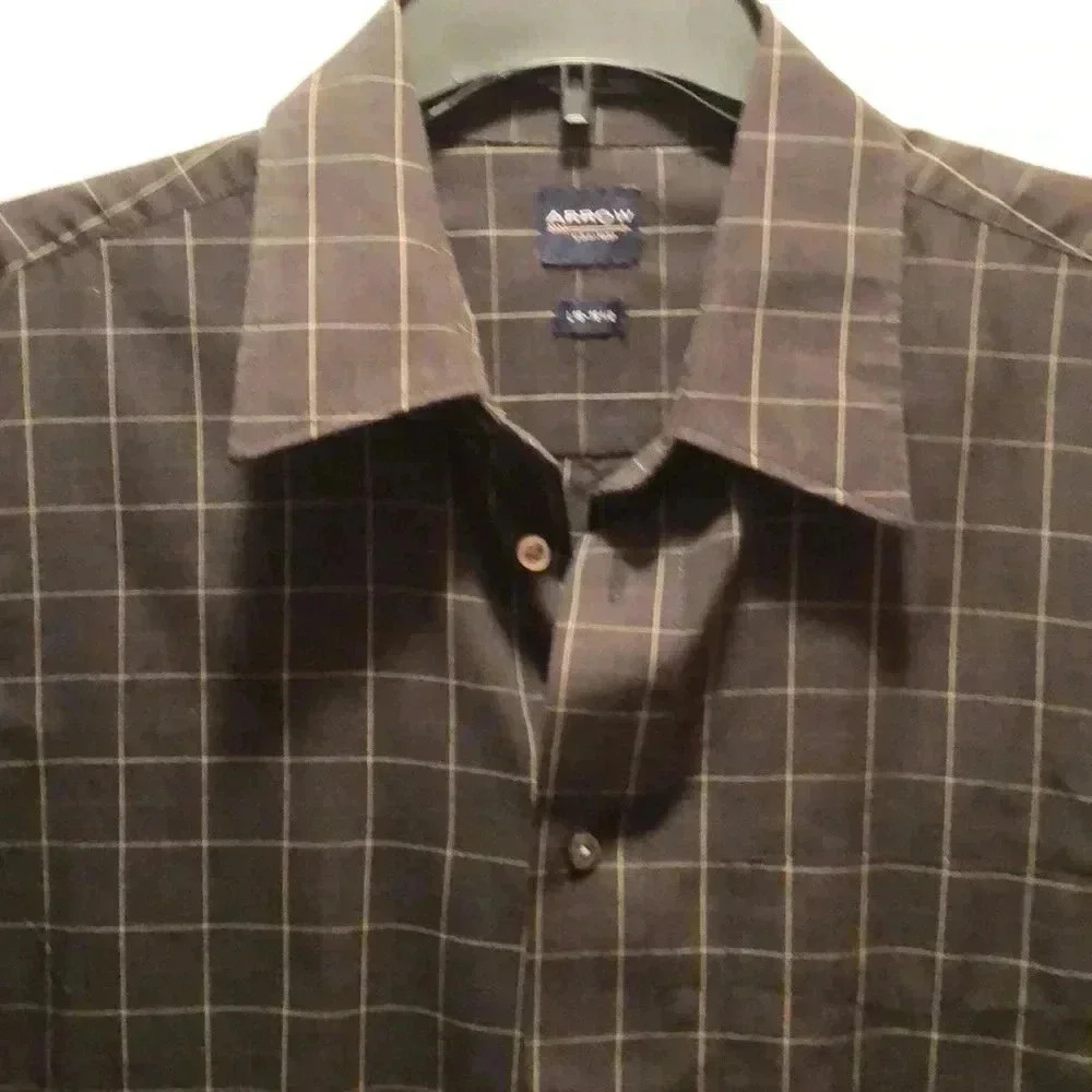 Men’s Arrow short sleeved shirt